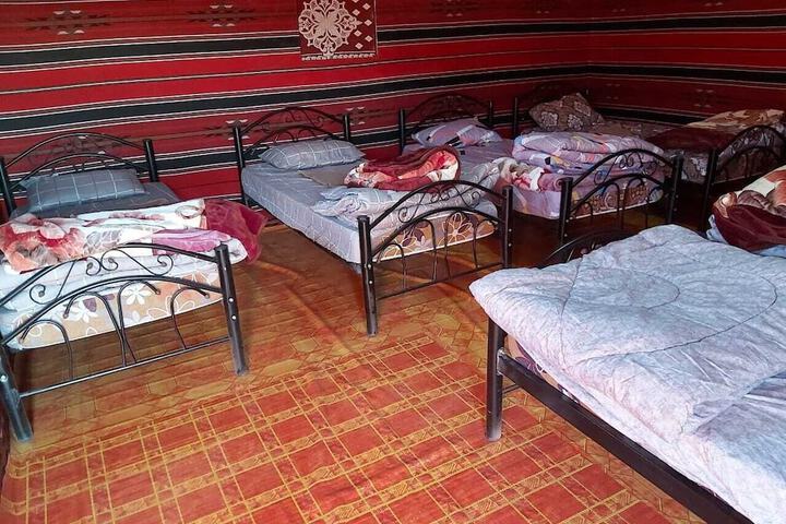 Room 7 of 62