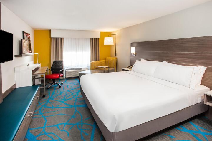 Standard Room, King or Two Doubles