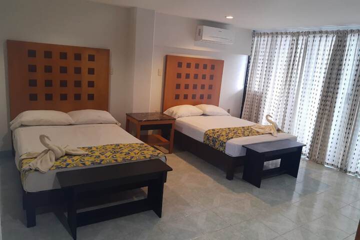 Room 9 of 37