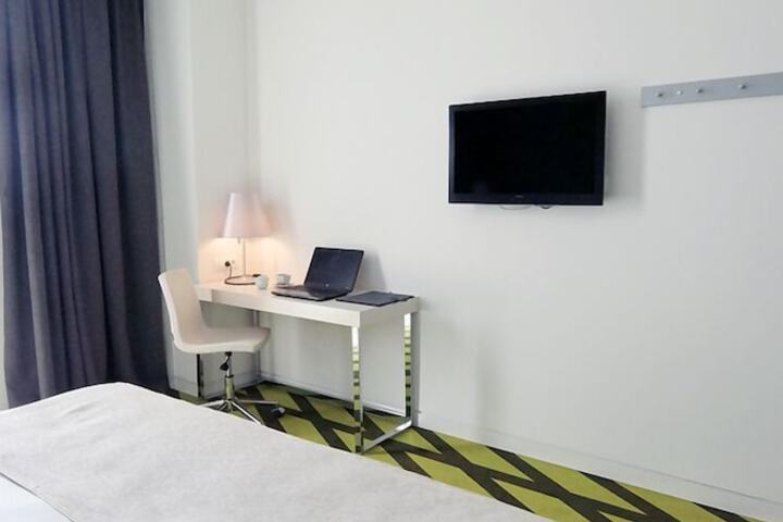 Room 17 of 57