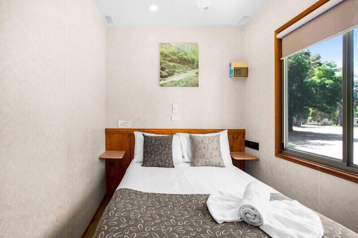 Room 9 of 47