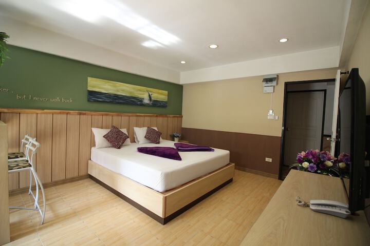 Room 26 of 58