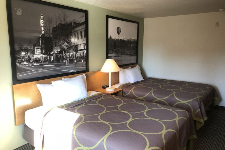 Room 19 of 42