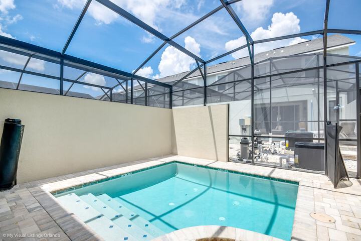 Pool 24 of 66