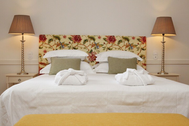 Room 21 of 165