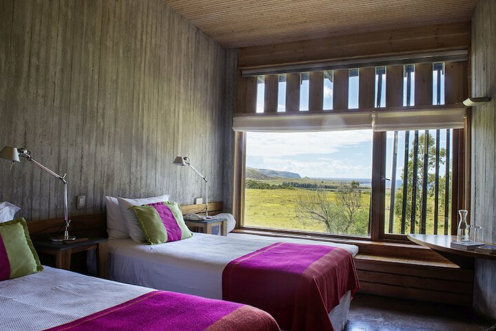 Room 4 of 37