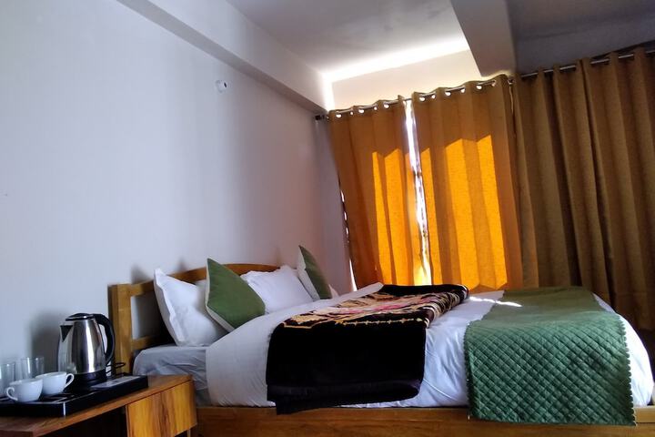 Room 4 of 21