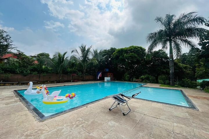 Pool 3 of 7