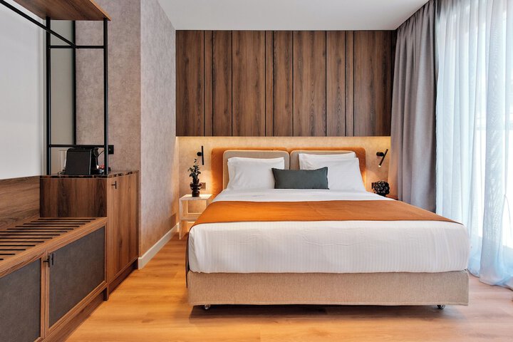 Room 15 of 41