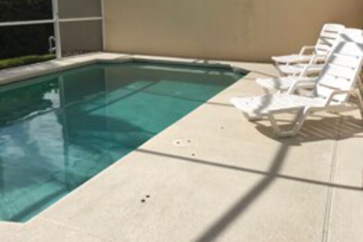 Pool 6 of 14
