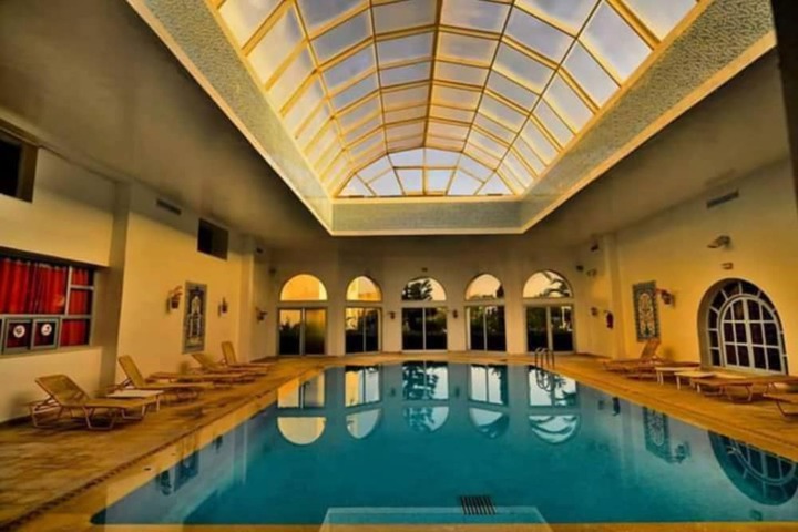 Pools & Facilities
