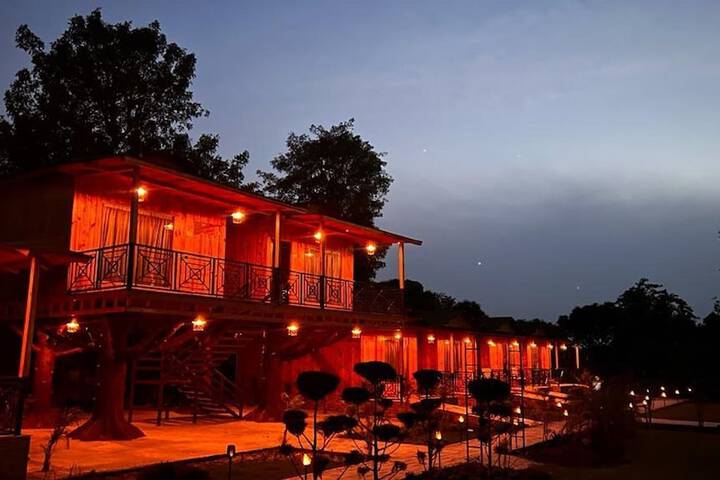 Hotel 77 of 89
