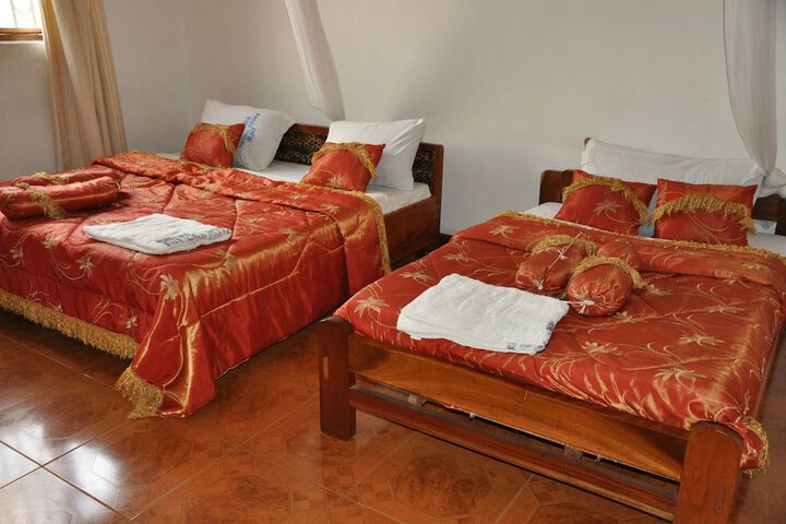 Room 3 of 14