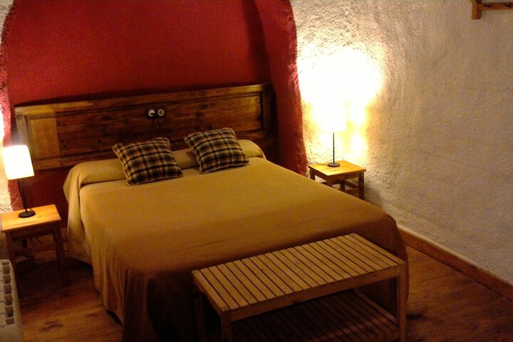 Room 11 of 40