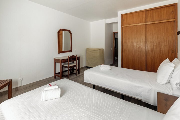 Room 17 of 114