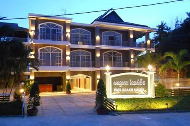 NICE BEACH HOTEL