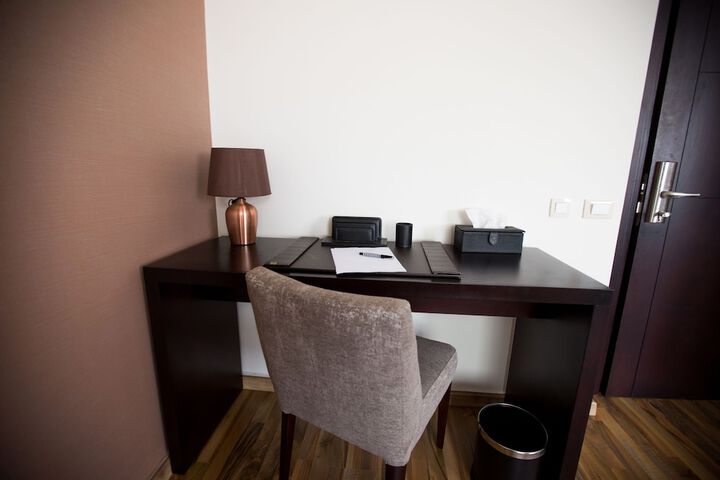 Room 40 of 60