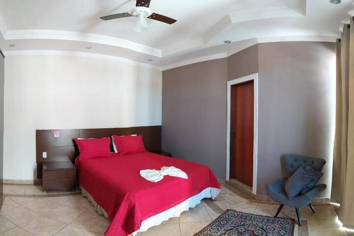 Room 8 of 41