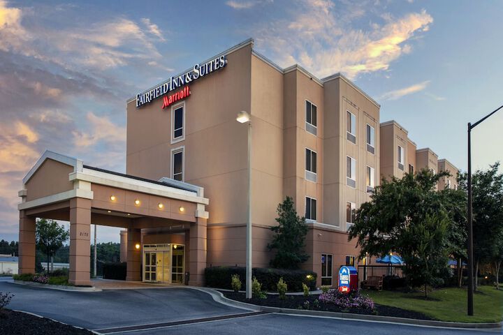 Hotel 50 of 60