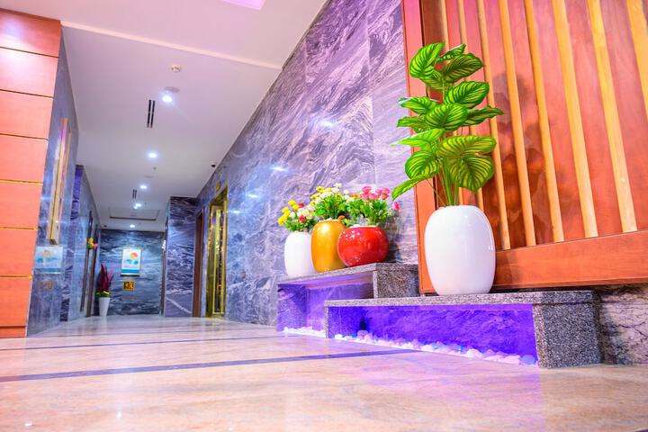 Hotel Interior 140 of 166