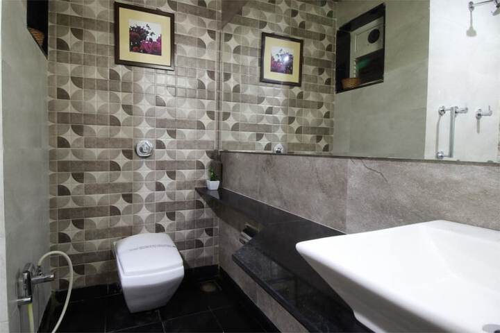 Clean Restrooms