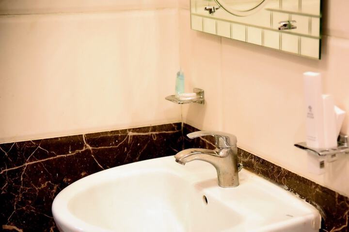 Hotel 60 of 117