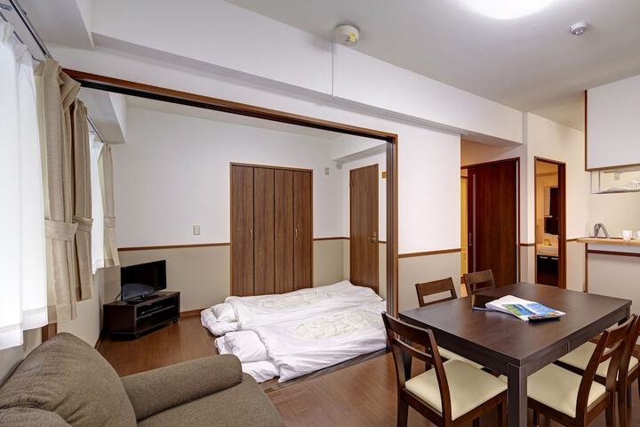 Room 11 of 62