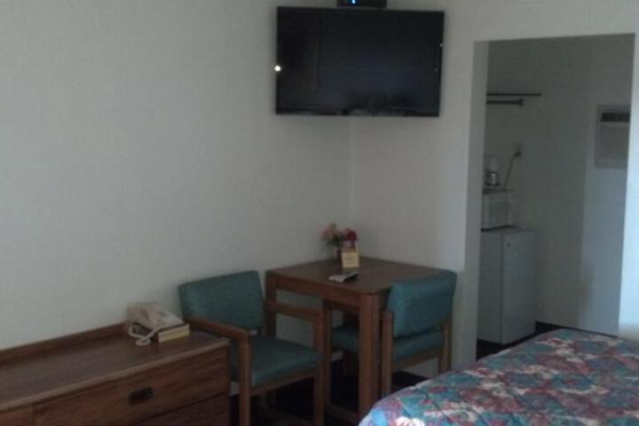 Image of EL PALOMINO MOTEL