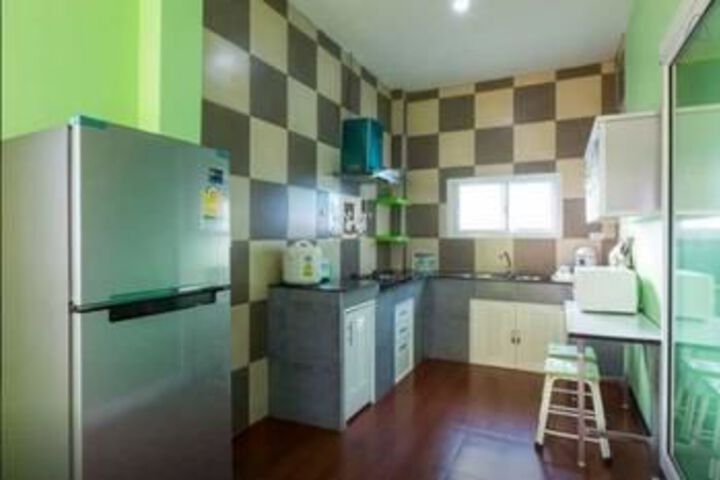 Room 16 of 25