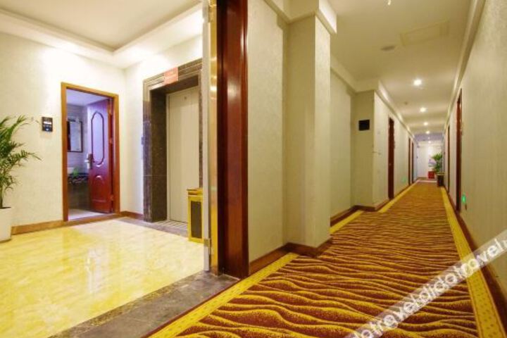 Hotel Interior 15 of 28