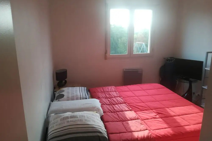 Room 4 of 15