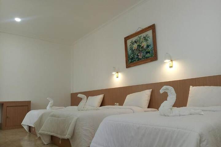 Room 12 of 39