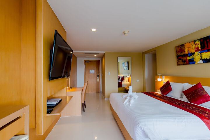Room 9 of 71