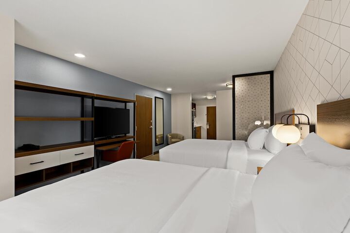 Room 8 of 29