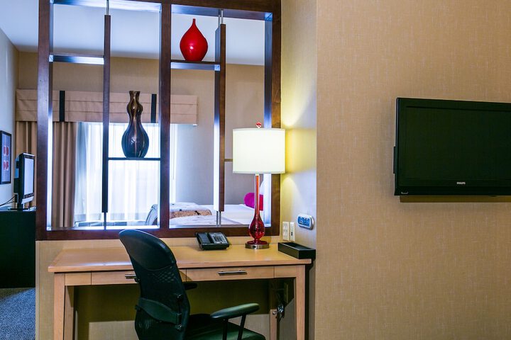 Room amenity