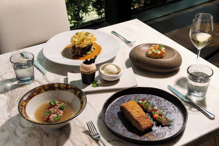 Dining 173 of 234