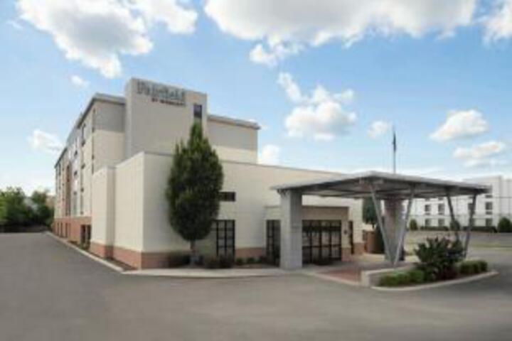 Clarion Inn & Suites