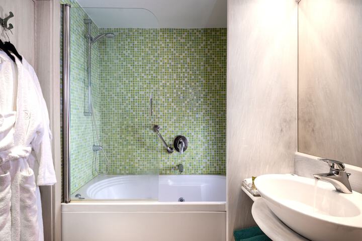 Bath Amenities