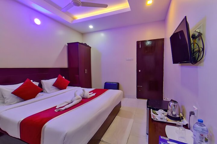 Room 10 of 17