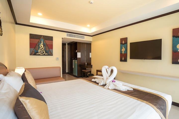 Room 13 of 88