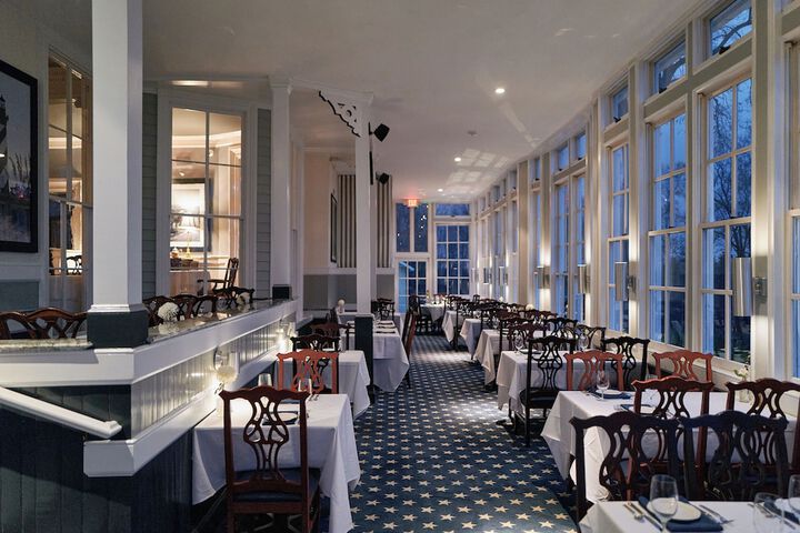 Dining 104 of 128