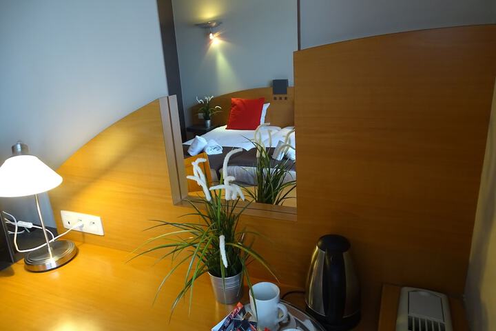 Room 45 of 75