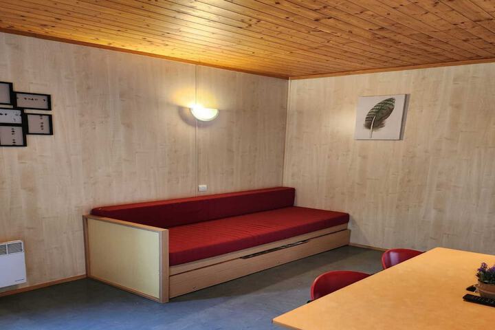 Room 14 of 35