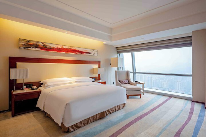 Room 15 of 92