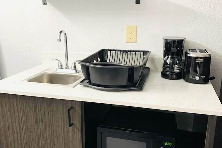 Private kitchenette