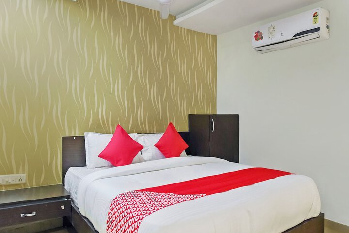 Room 5 of 24