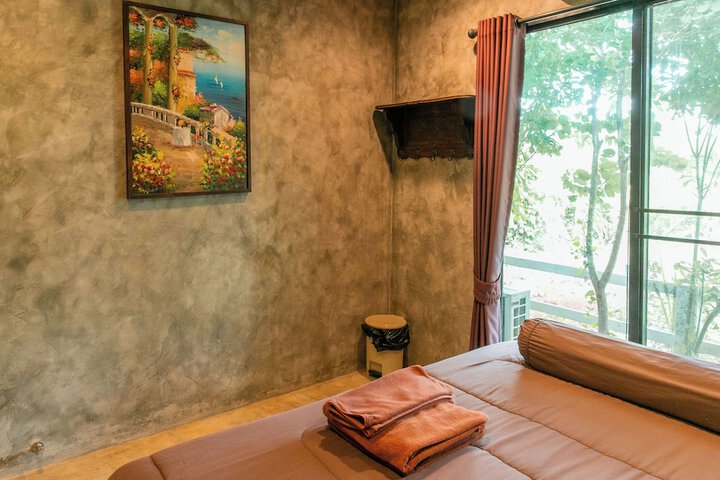 Room 46 of 187