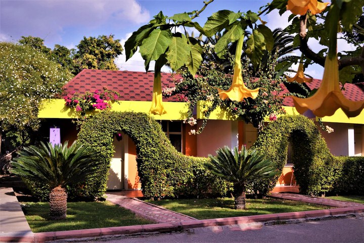 Hotel 62 of 64