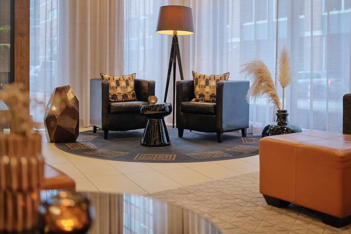 Guest Lobby