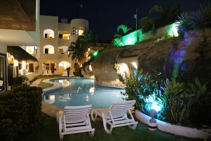 Hotel with Pool